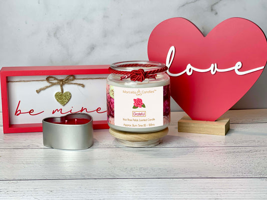 Candle Gift Set - 16oz Rose Petals Scented Candle